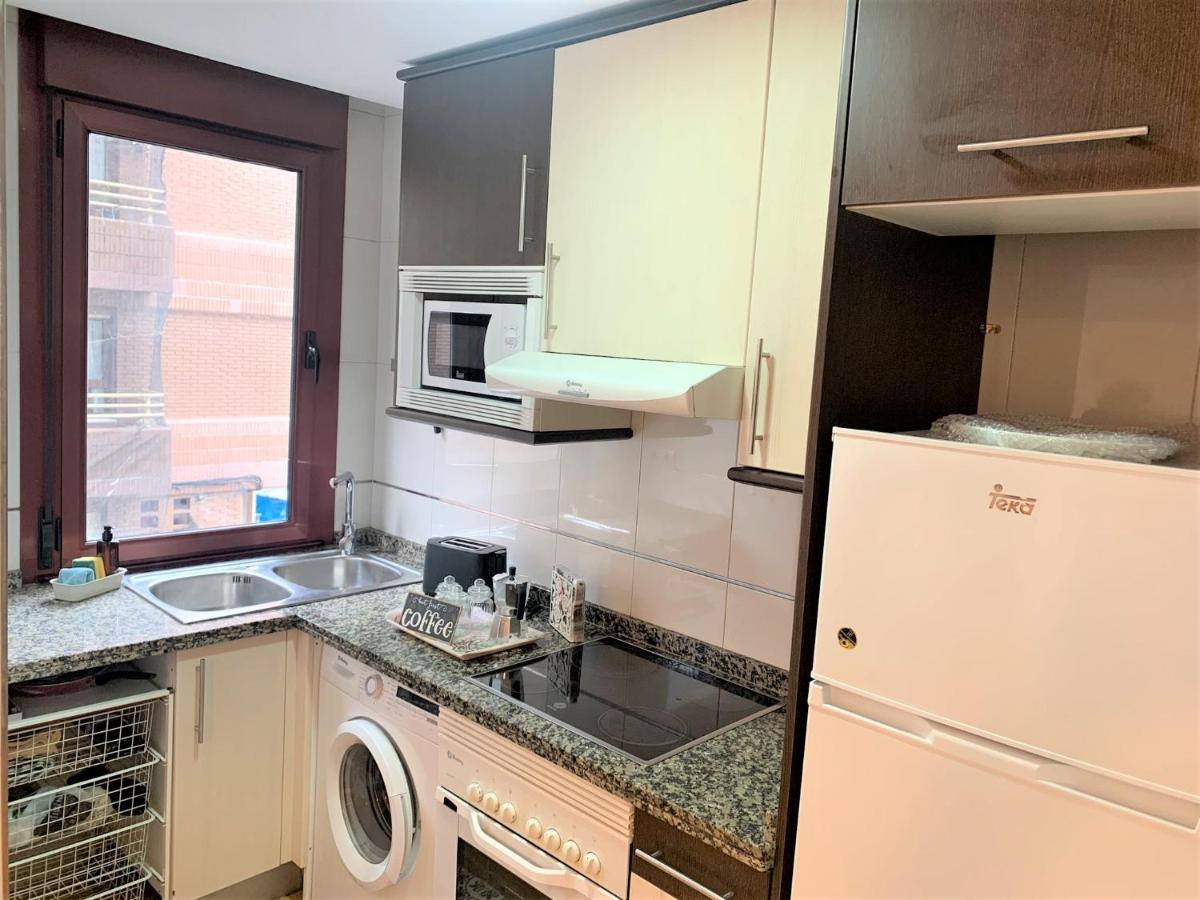 Apartamento La Losa Apartment Овиедо Екстериор снимка