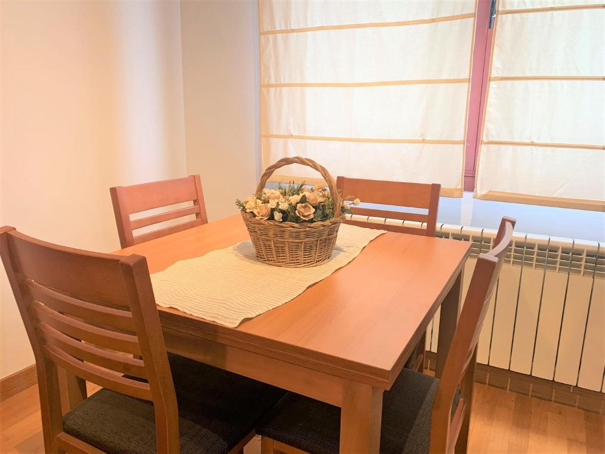 Apartamento La Losa Apartment Овиедо Екстериор снимка