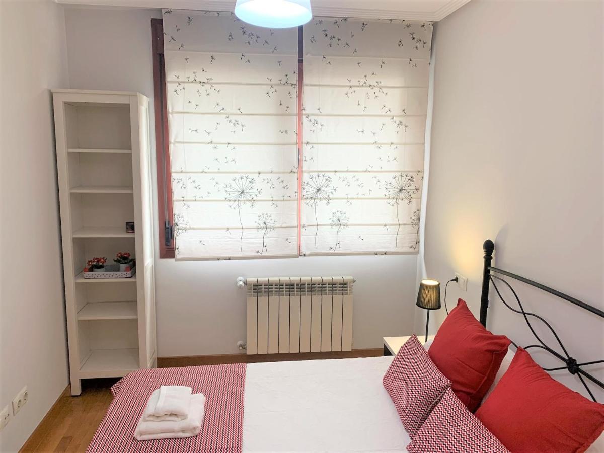 Apartamento La Losa Apartment Овиедо Екстериор снимка